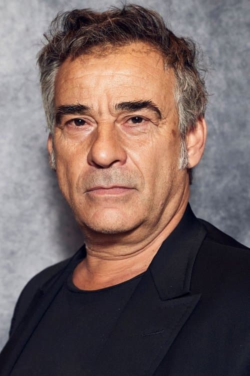 Cast's Movie Image