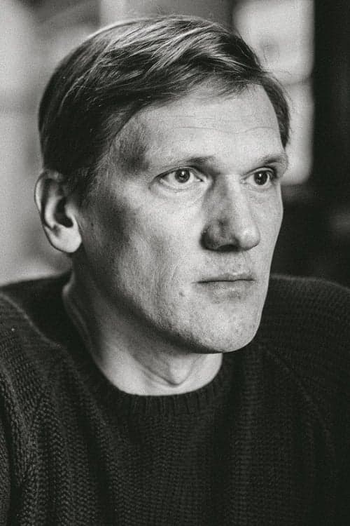 Cast's Movie Image