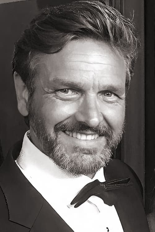 Cast's Movie Image