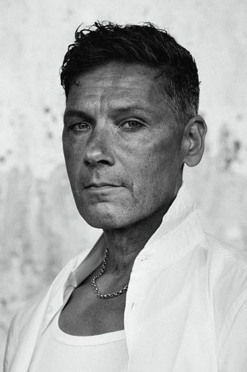 Cast's Movie Image
