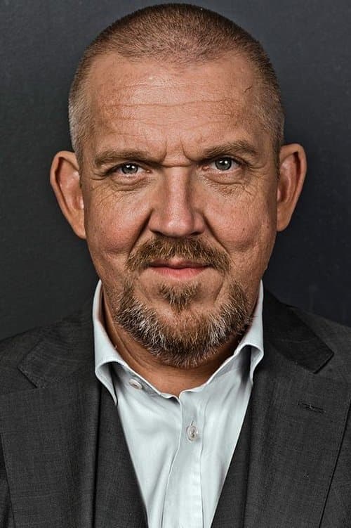 Cast's Movie Image