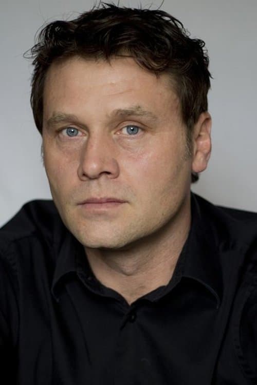 Cast's Movie Image