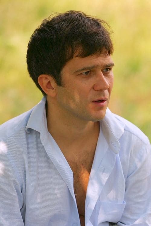 Cast's Movie Image