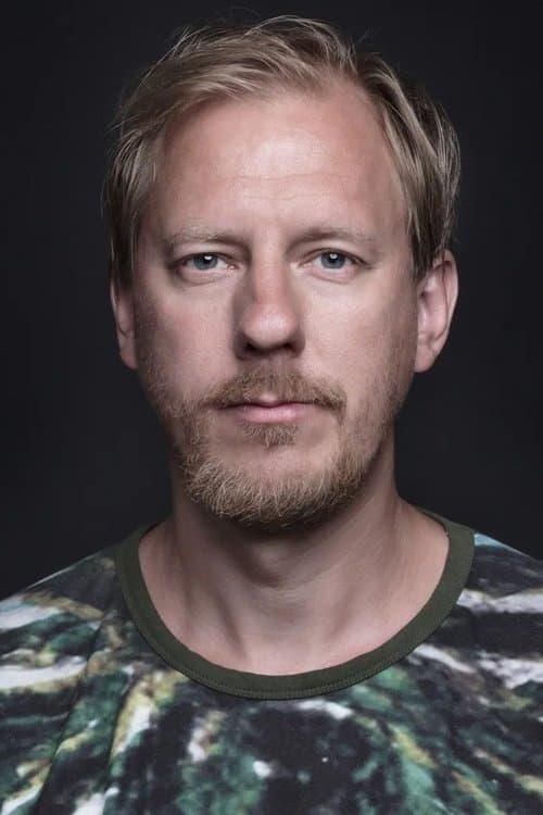 Cast's Movie Image