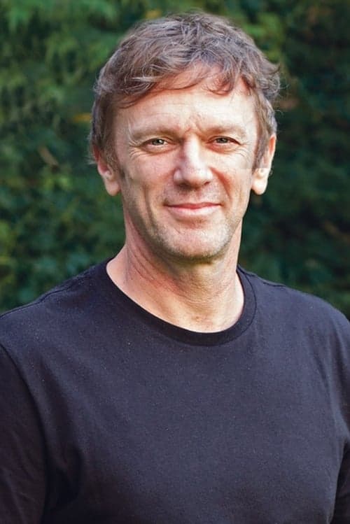 Cast's Movie Image