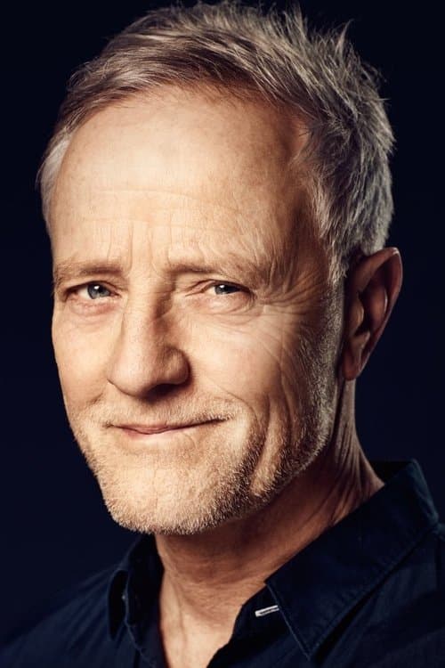 Cast's Movie Image