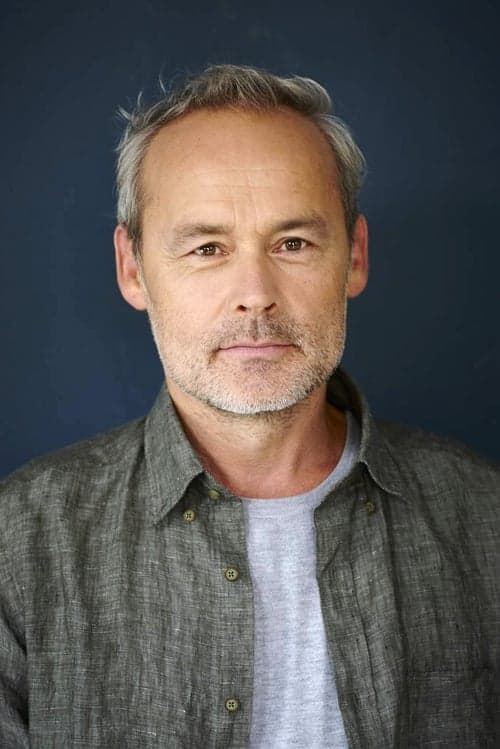 Cast's Movie Image