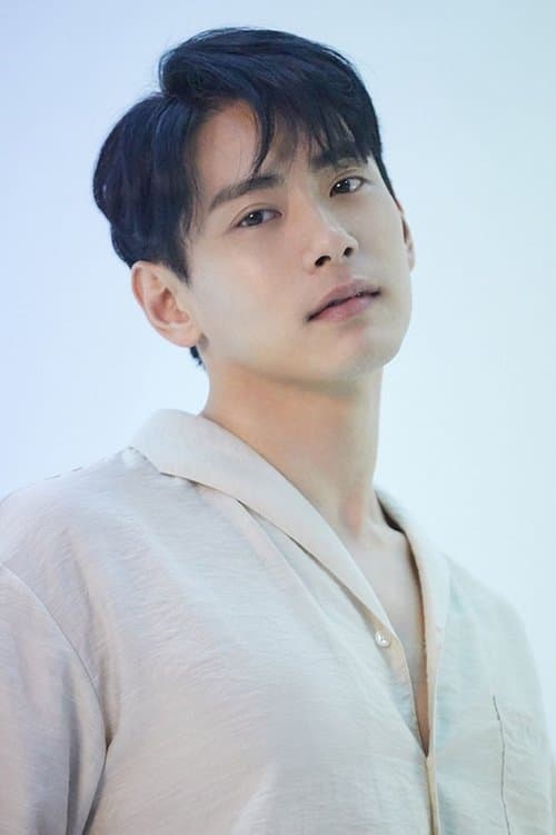 Cast's Movie Image